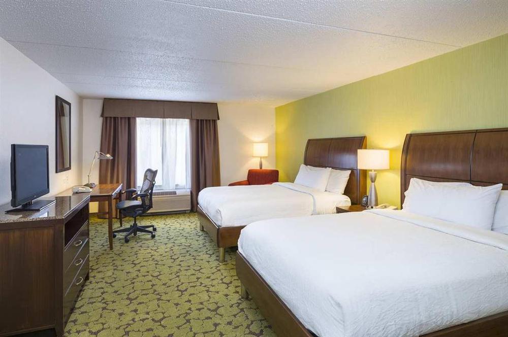 Hilton Garden Inn Hartford South/Glastonbury Room photo