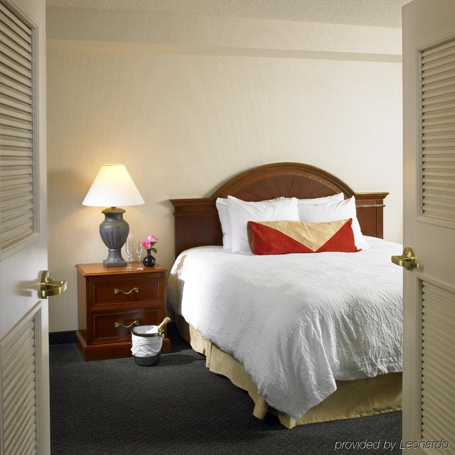 Hilton Garden Inn Hartford South/Glastonbury Room photo